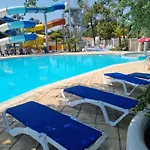 캠프장 Mobil Sur Avec Piscine
